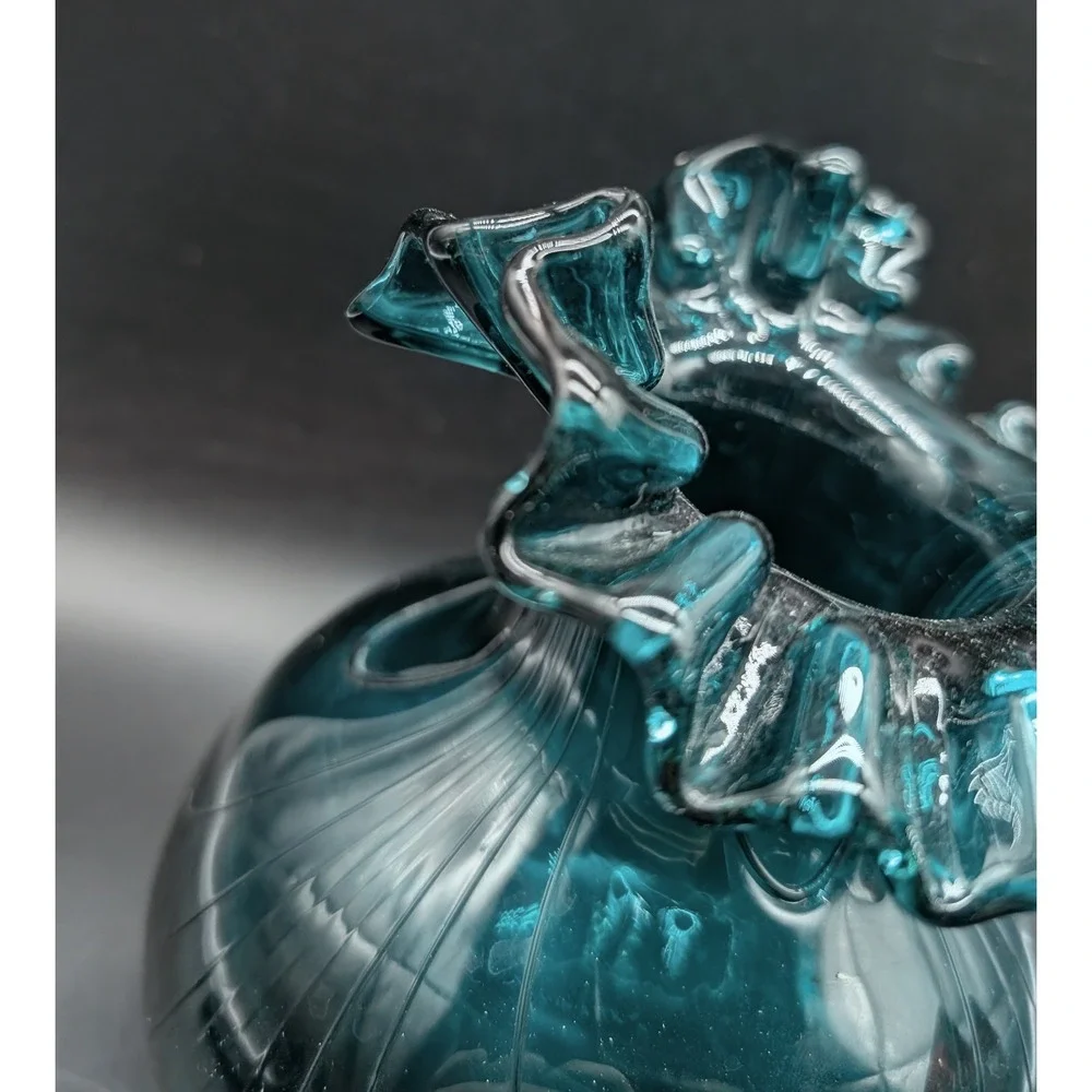Vintage Teal Blue Hand Blown Art Glass Vase Ruffled Rim Optic Ribbed Bulbous 7